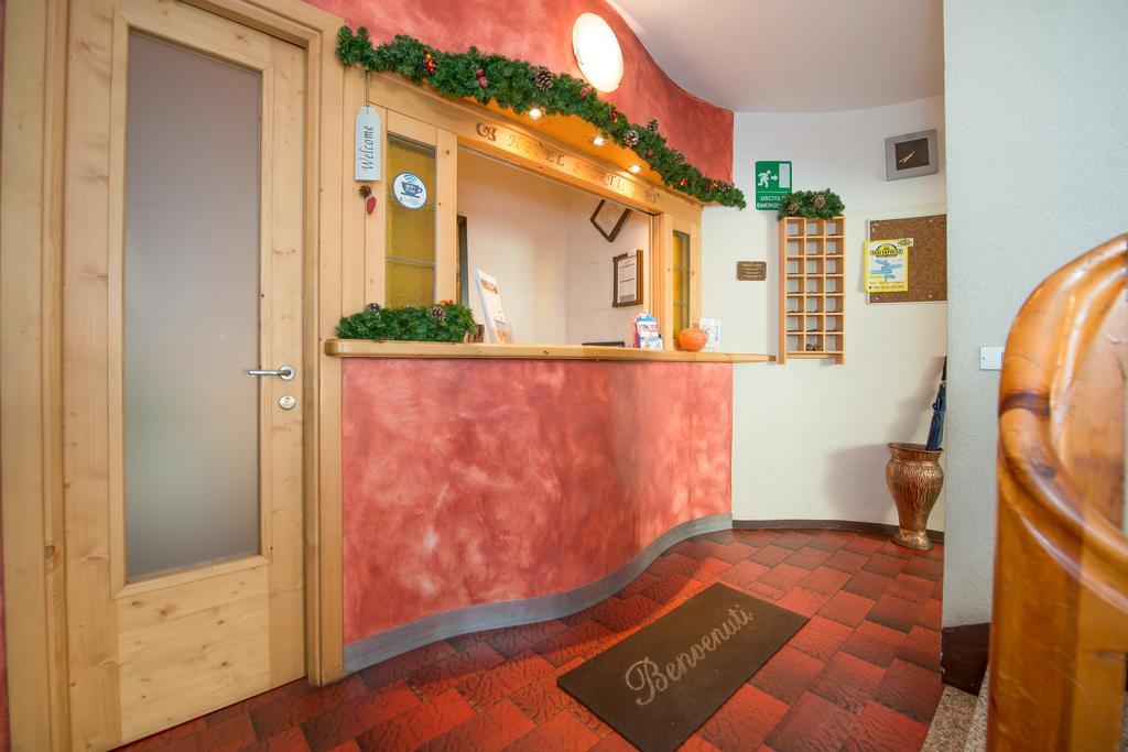 Hotel Dependance Sporting Livigno Exterior foto