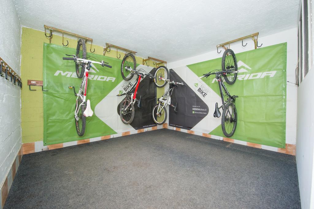 Hotel Dependance Sporting Livigno Exterior foto
